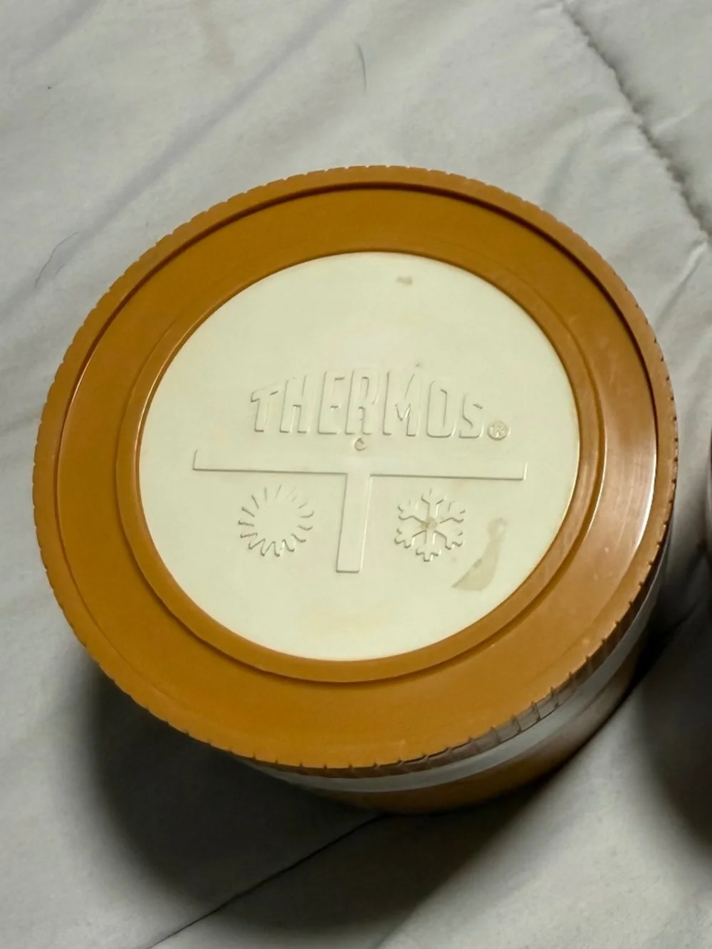 Vintage Thermos Insulated Jar Plastic Twist Lid Yellow Red White 2pc